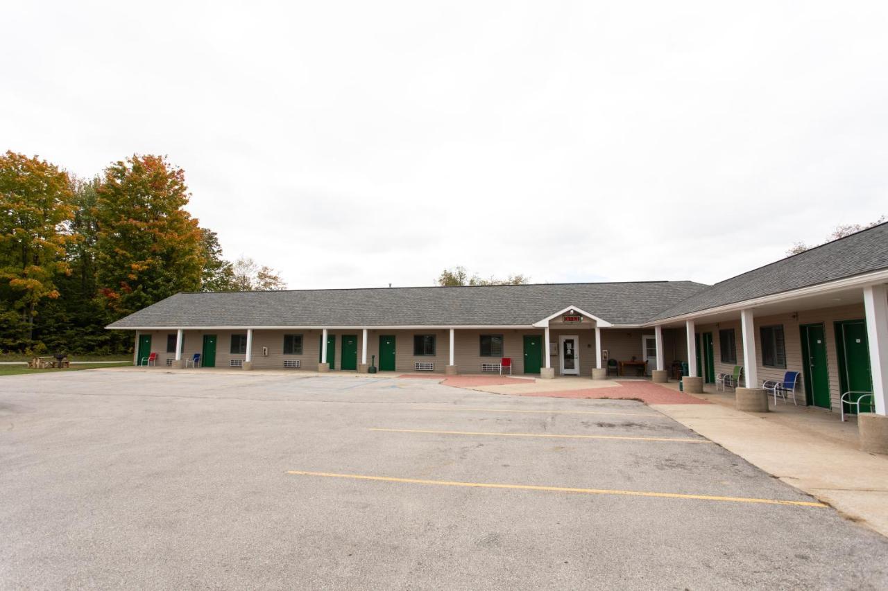 The Kingsley Suites Exterior foto